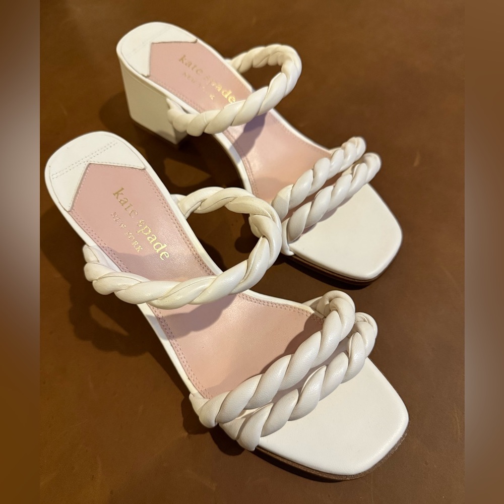 Kate Spade Nina Cream Sandals, size 9B NWT